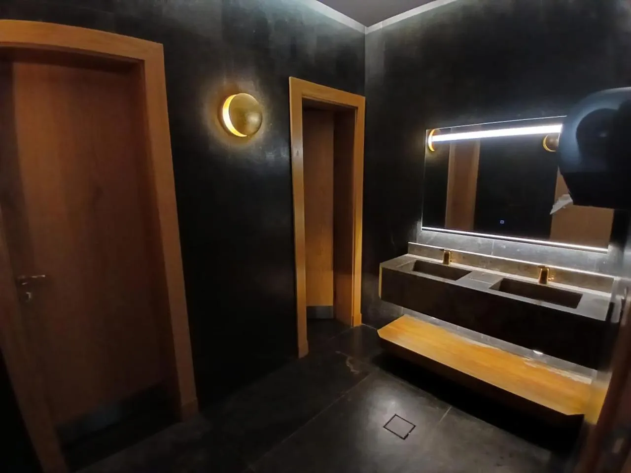 Crown Town Hotel Jeddah 4*,