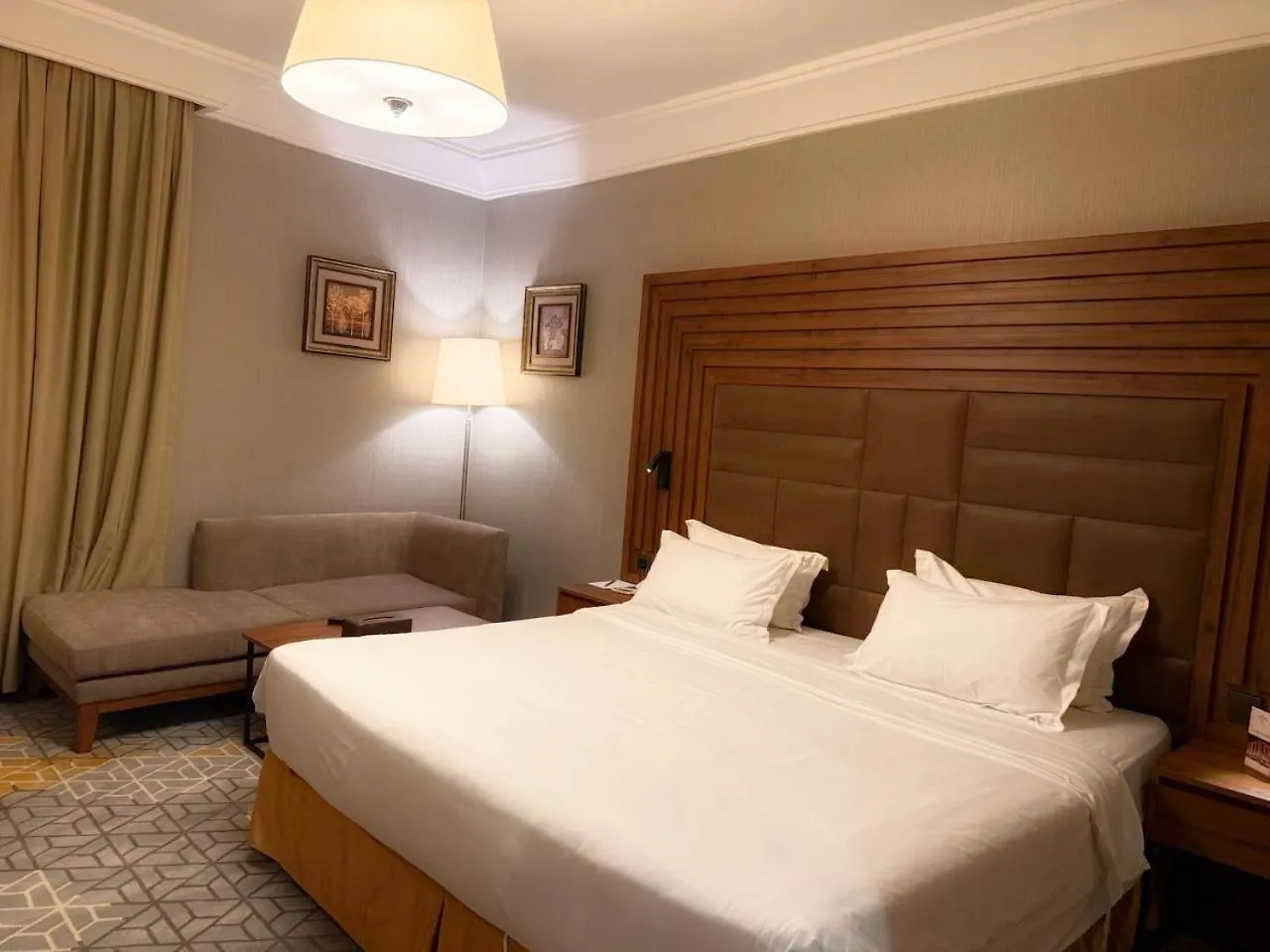 Crown Town Hotel Jeddah