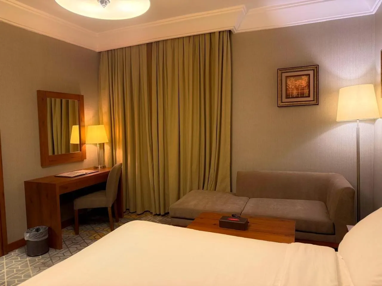 Crown Town Hotel Jeddah 4*,  Saudi Arabia