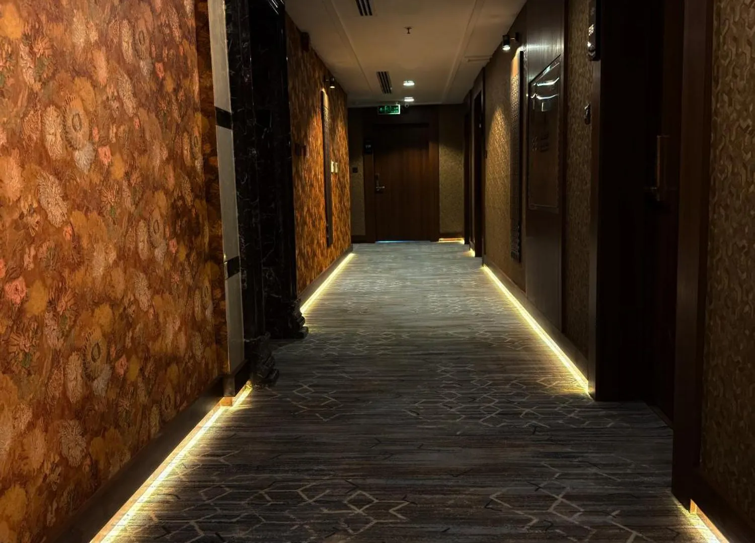 Crown Town Hotel Jeddah