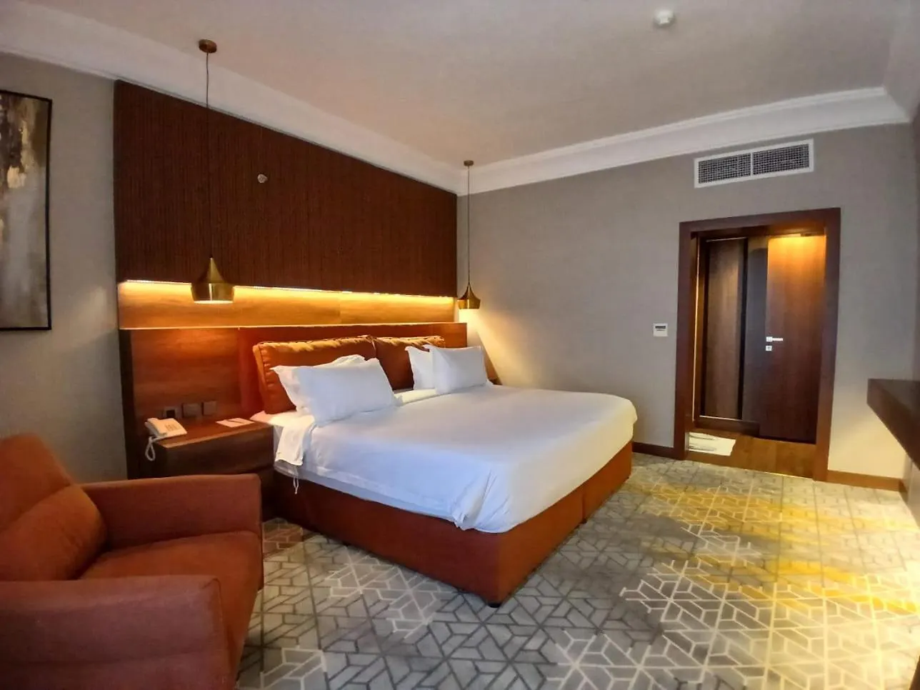 ****  Crown Town Hotel Jeddah Saudi Arabia